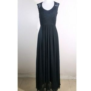 NWT Pakula Black Maxi Dress